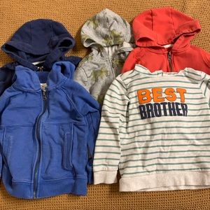 Boys Carters and Old Navy hooded sweatshirts 3T/4T lot